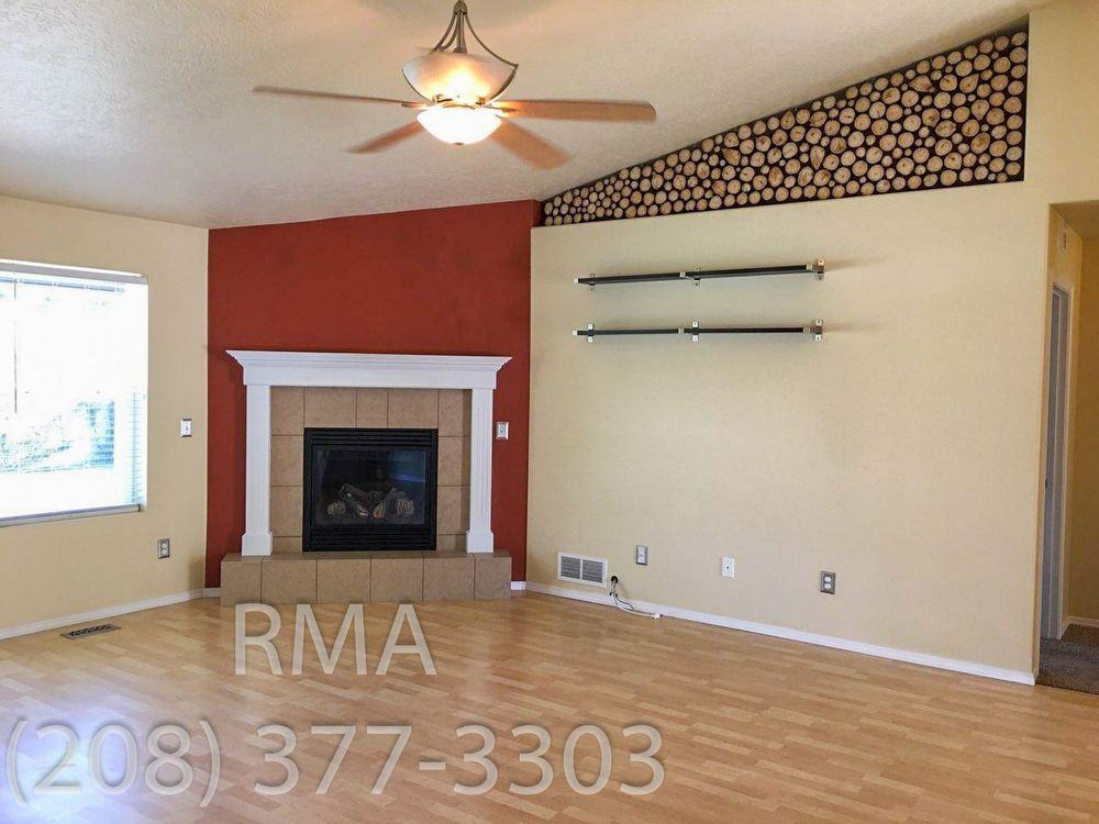 230 E Havasupai St - Photo 3 of 12