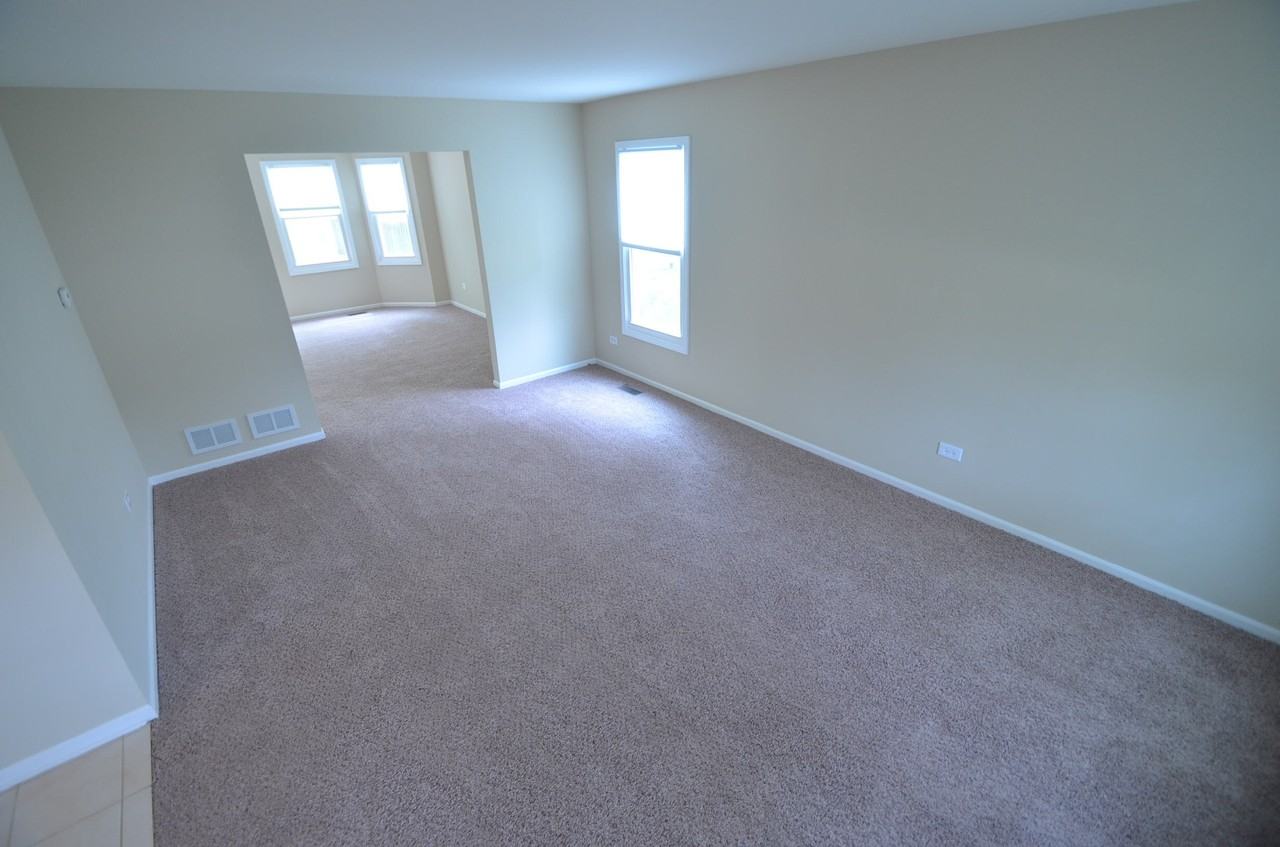 5529 Barnwood Ct - Photo 3 of 10