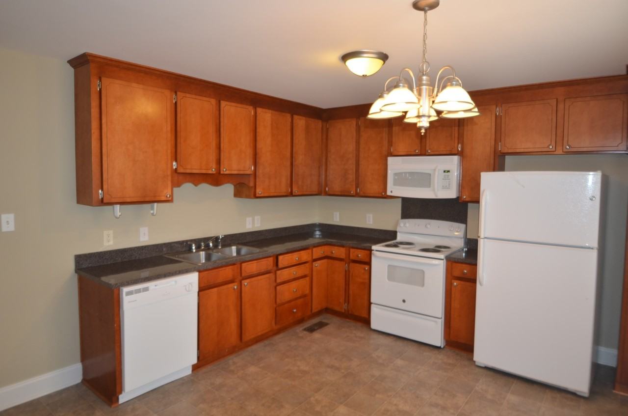 915 Klondale Ave - Photo 3 of 7