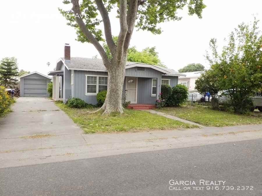 171 Primasing Ave - Photo 2 of 11