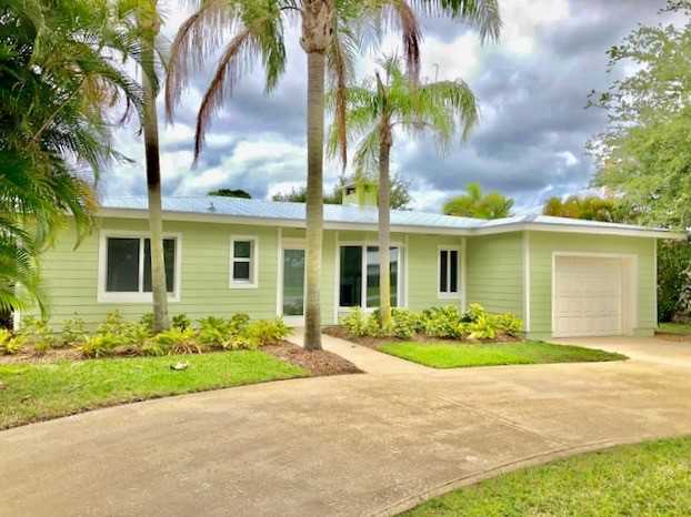 1964 NW Pine Tree Ln - Photo 2 of 23