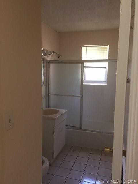 52 Mountain Laurel Dr - Photo 3 of 10