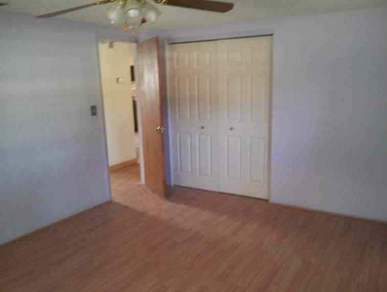 5103 Idlewild St - Photo 7 of 11