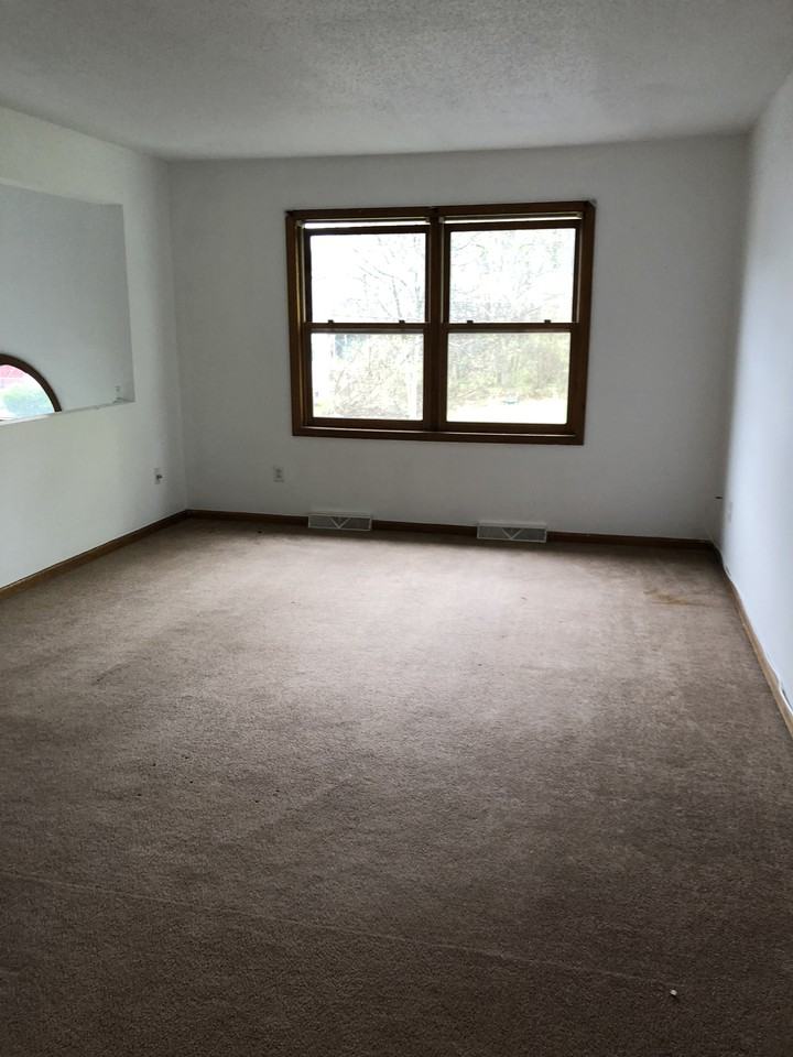 47 Briar Avenue #1 - Photo 2 of 7