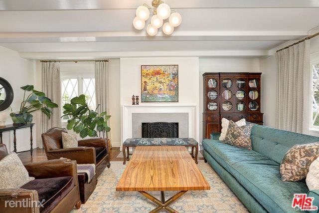 256 18th St - Photo 3 of 31