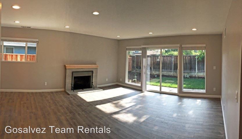 1666 Swallow Dr - Photo 2 of 16