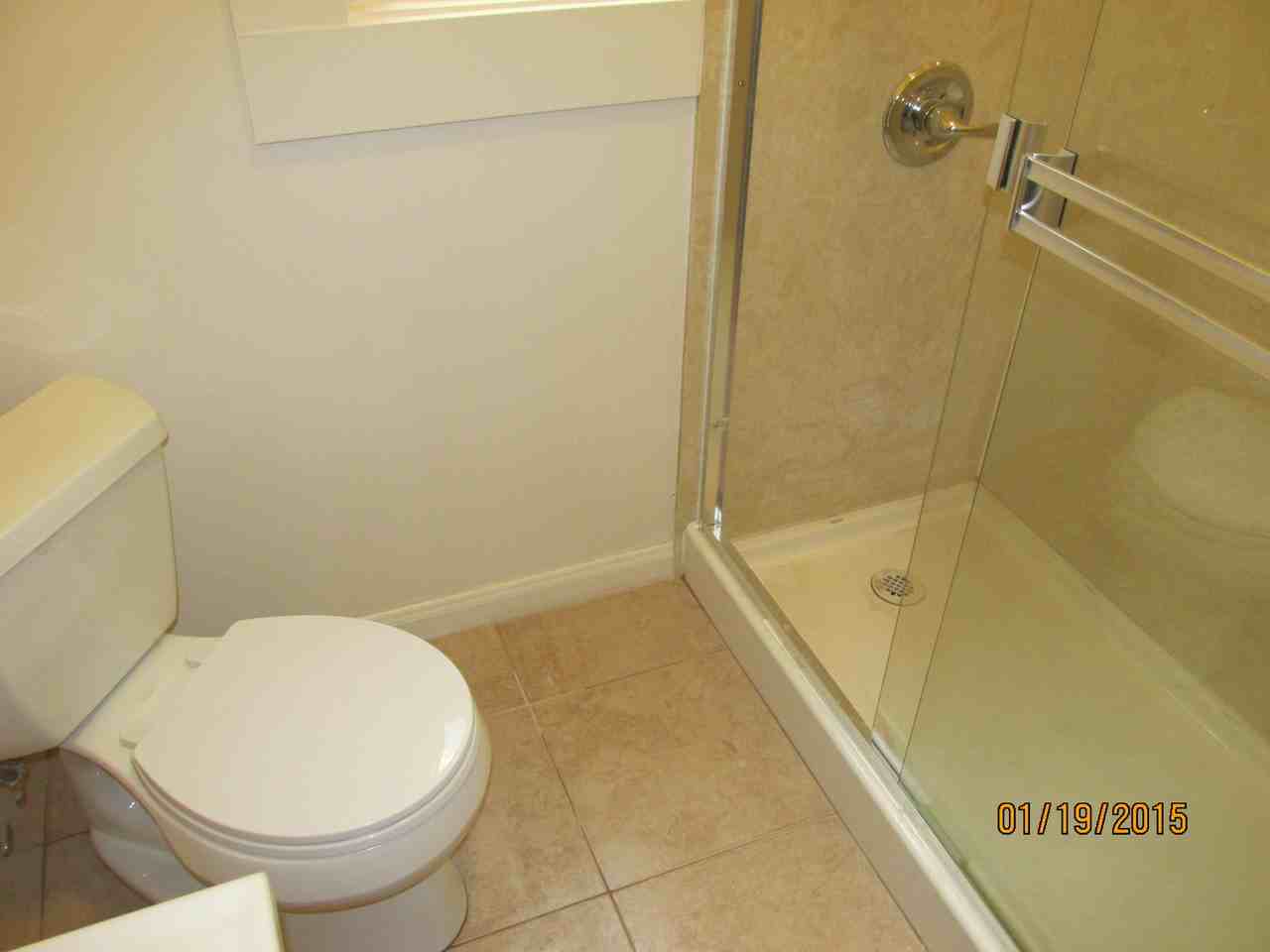 1149 22nd St - Photo 2 of 5