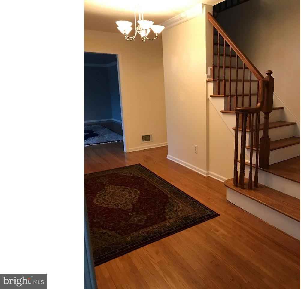 1 Marblehead Dr - Photo 2 of 21