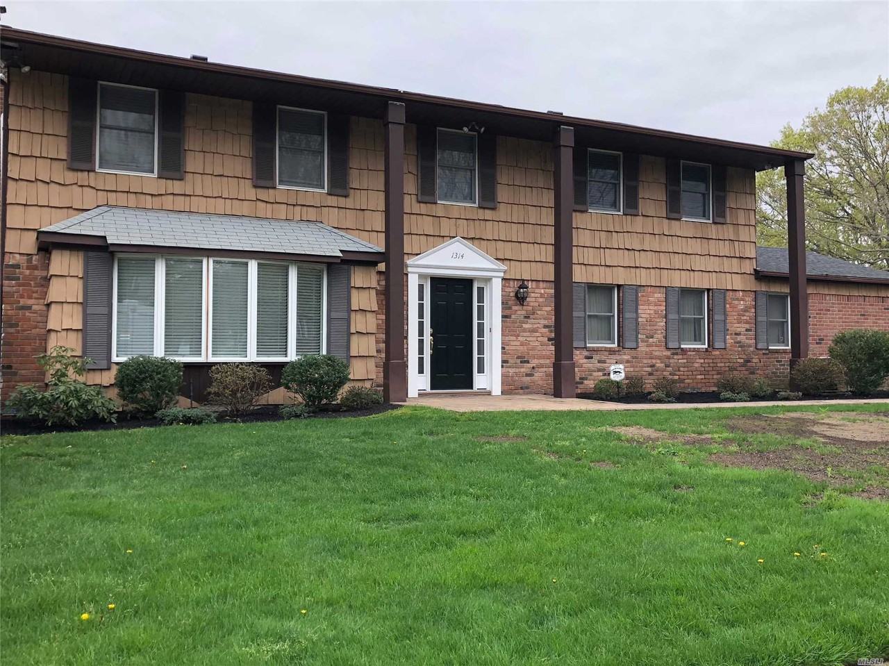 1314 Townline Rd - Photo 2 of 18