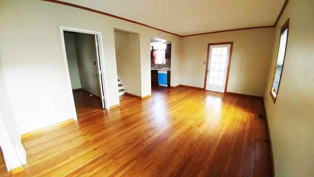 14413 S Union Ave - Photo 3 of 15