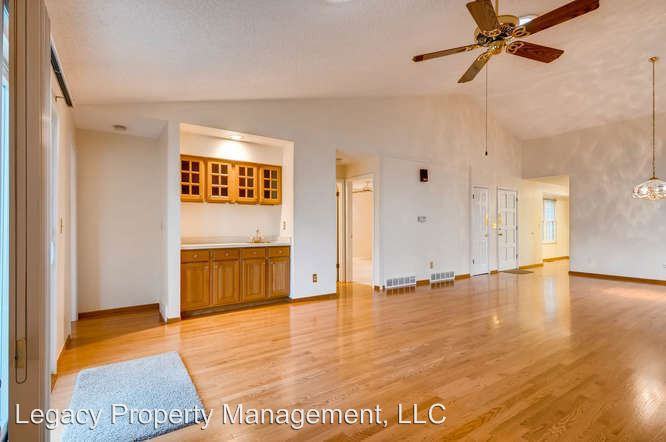 14190 E Warren Pl - Photo 3 of 11