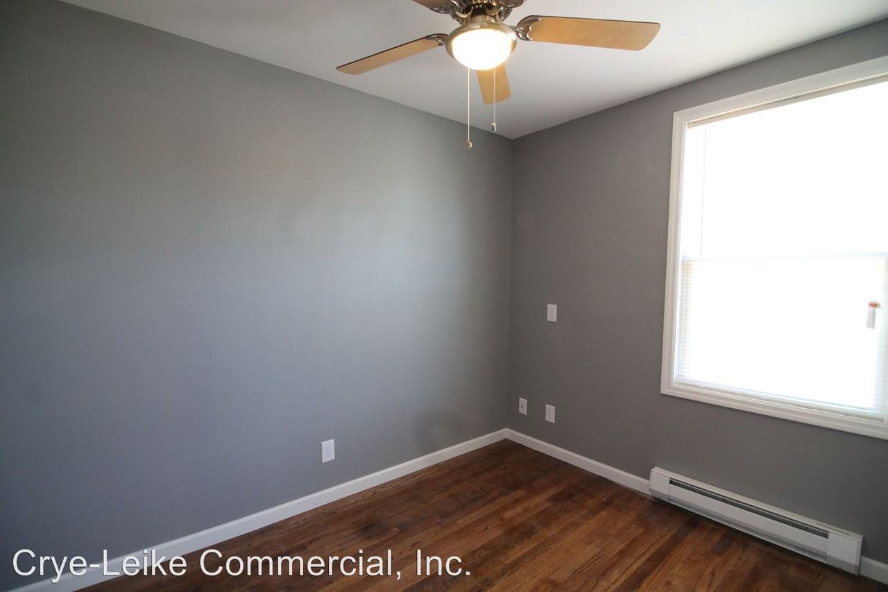 309 Jefferson Ave - Photo 3 of 6