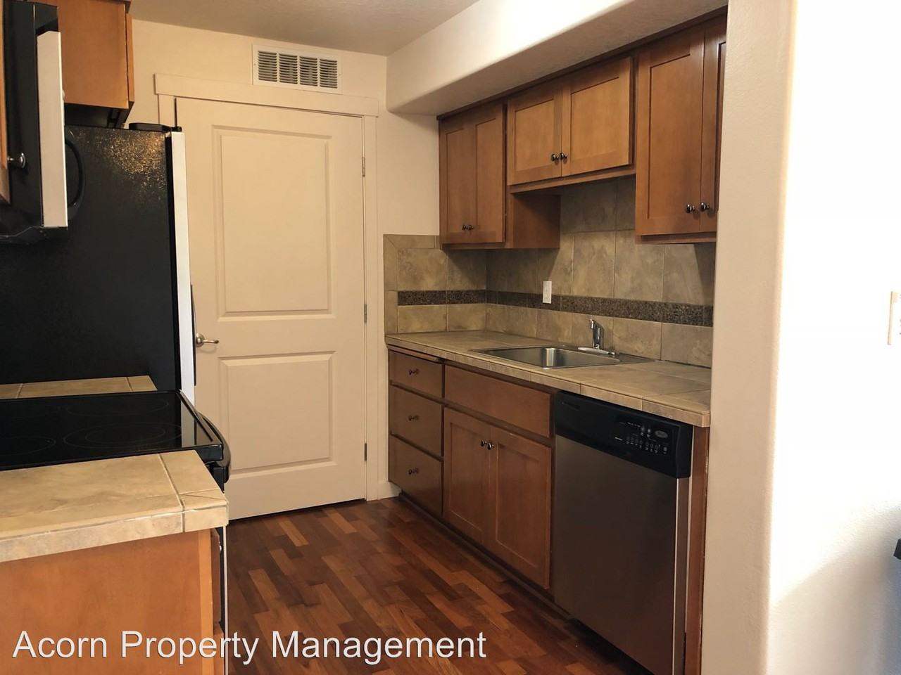 11227 SE Causey Cir - Photo 3 of 10