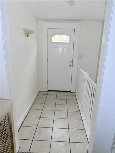 10 Canfield Ave - Photo 2 of 12