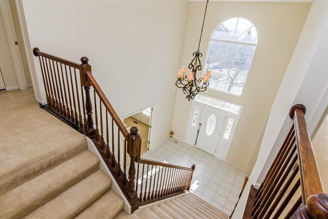 7 Barton Creek Ct - Photo 2 of 15