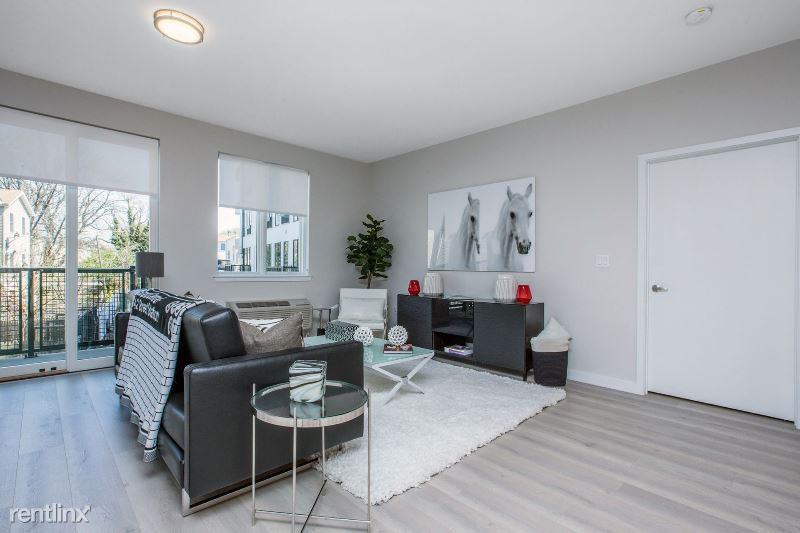 20 Bennett St 316 - Photo 2 of 23