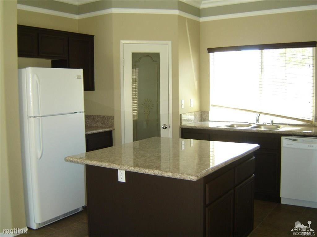 728 Mira Grande - Photo 2 of 24