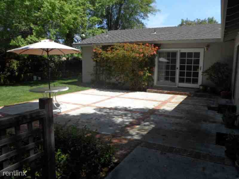 1117 Allston Way - Photo 2 of 4