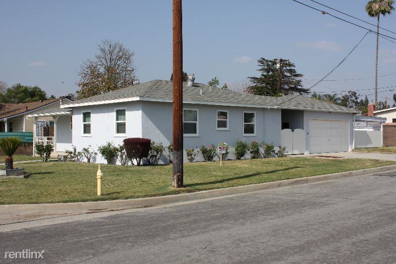 4804 N Brightview Dr - Photo 2 of 23