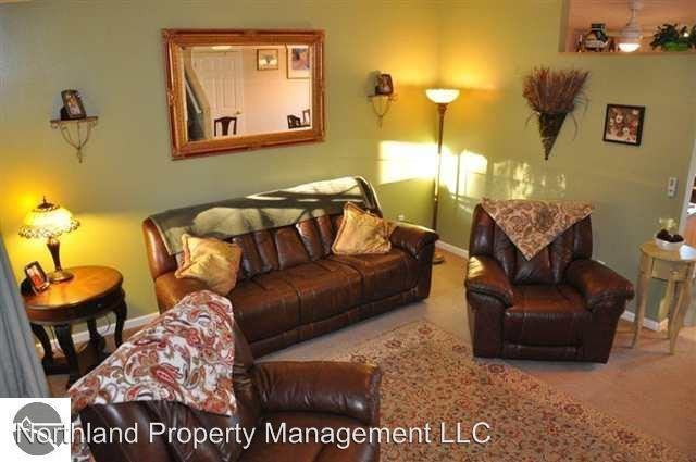 2351 Sadie Ln - Photo 3 of 18