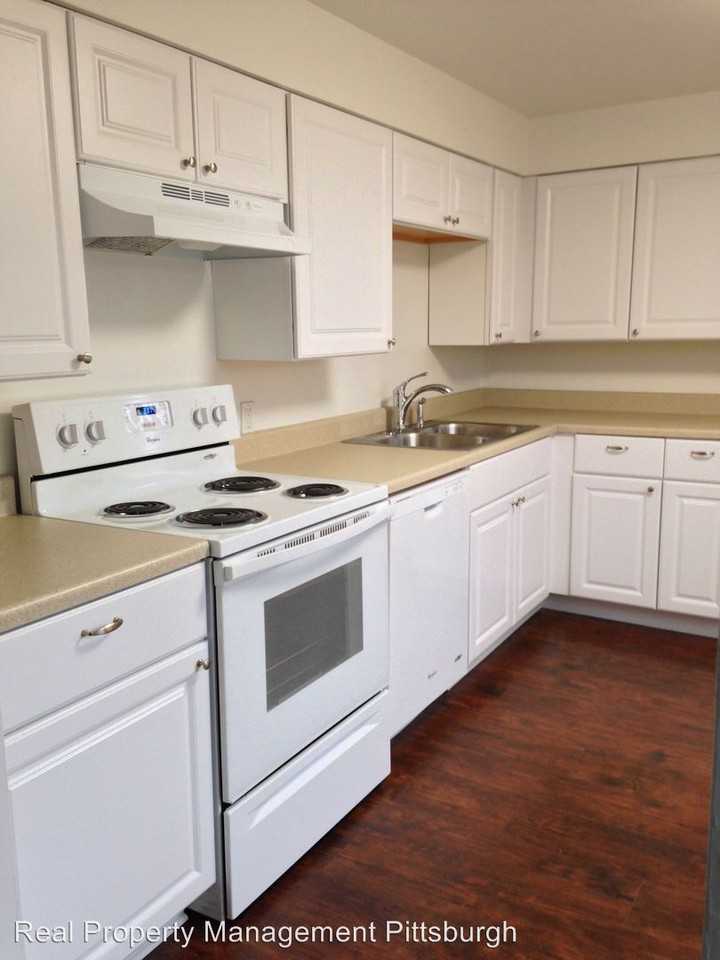 1698 Monongahela Ave #2 - Photo 2 of 4