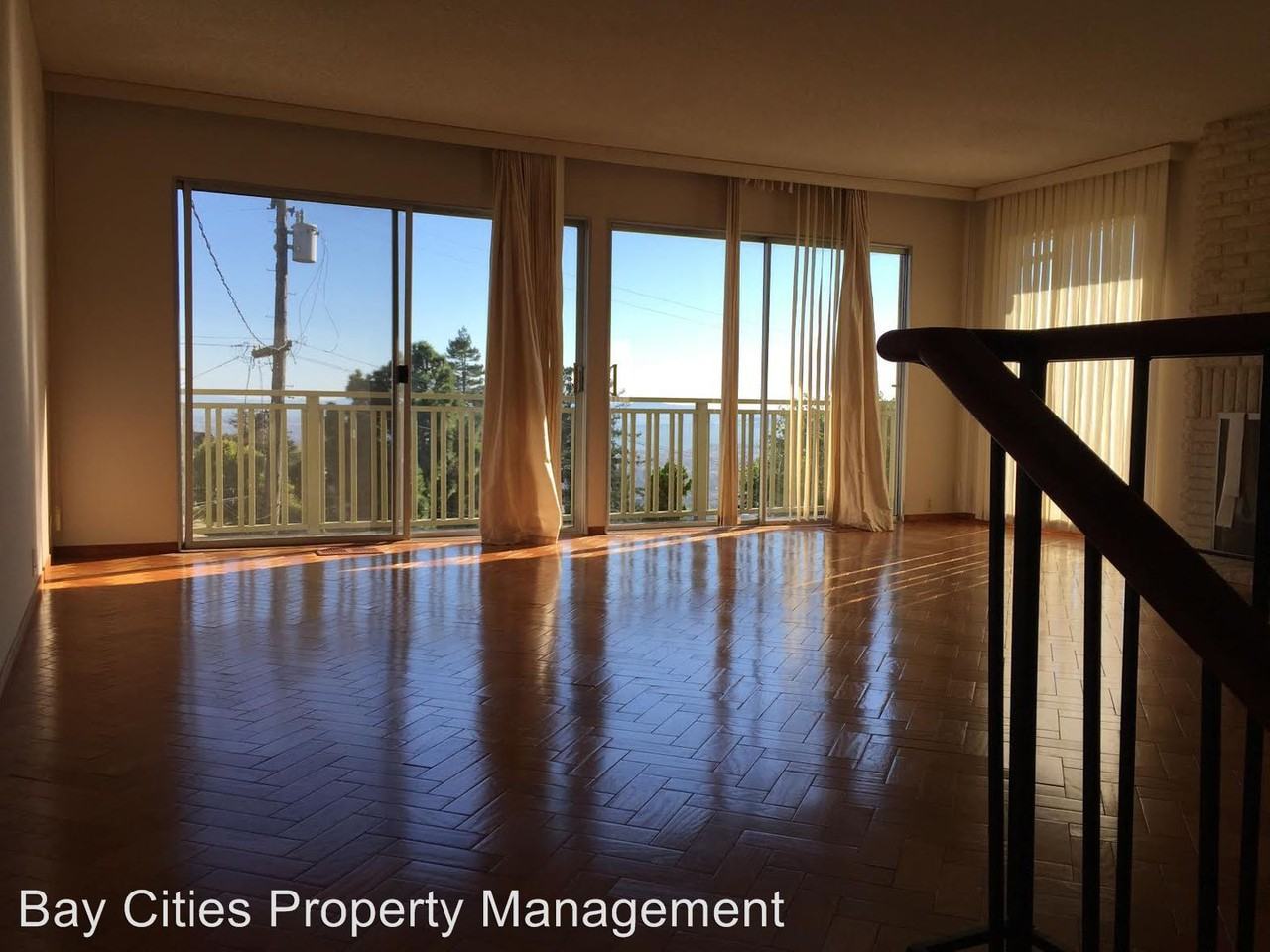 255 Willamette Ave - Photo 3 of 14