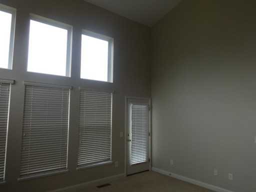 5905 Annsborough Dr - Photo 2 of 25