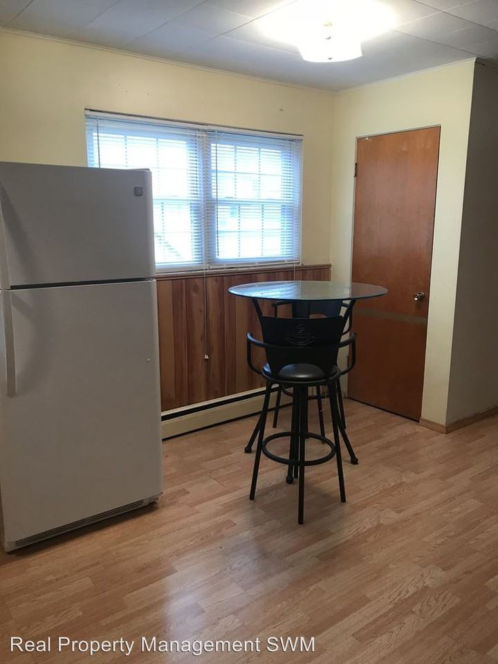 8726 George Ave - Photo 2 of 6