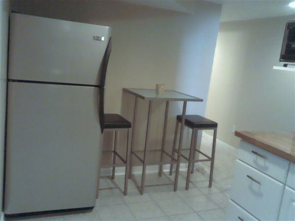 2 BR / 1 bath with ALL utilities - Photo 2 of 18