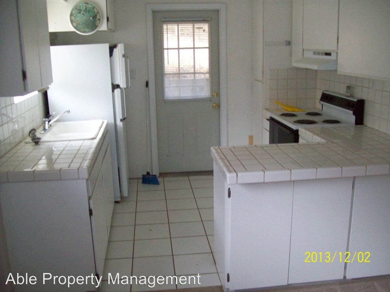 2 Kearns Dr - Photo 2 of 3