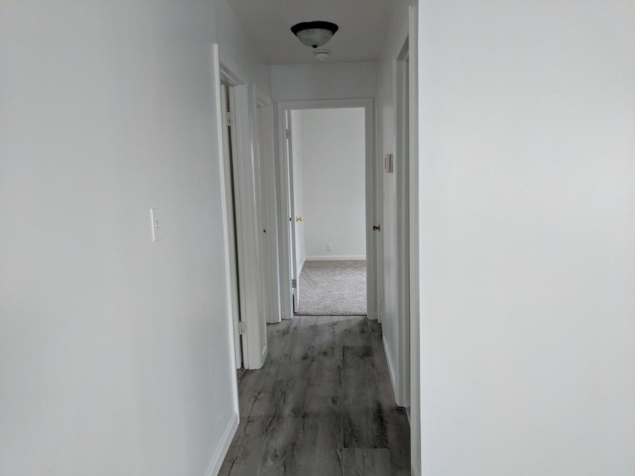 1764 W Packard St - Photo 3 of 10