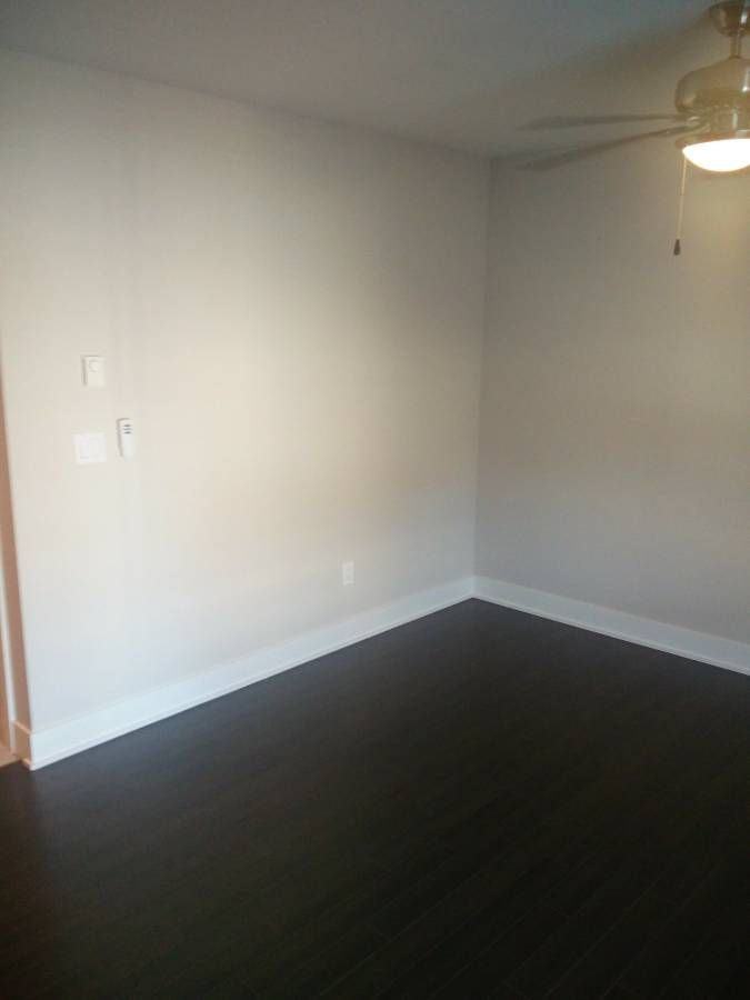 82 172 St - Photo 3 of 4