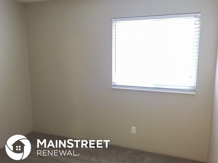 7151 Burgess Dr - Photo 3 of 13