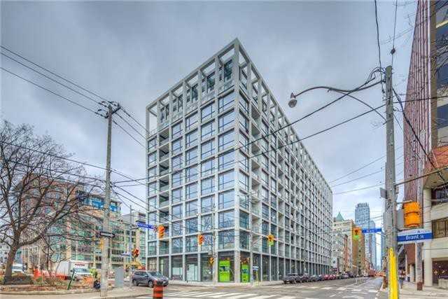 39 Brant Street #413