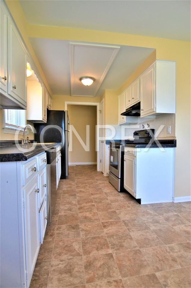 6514 E 55th Pl - Photo 3 of 9