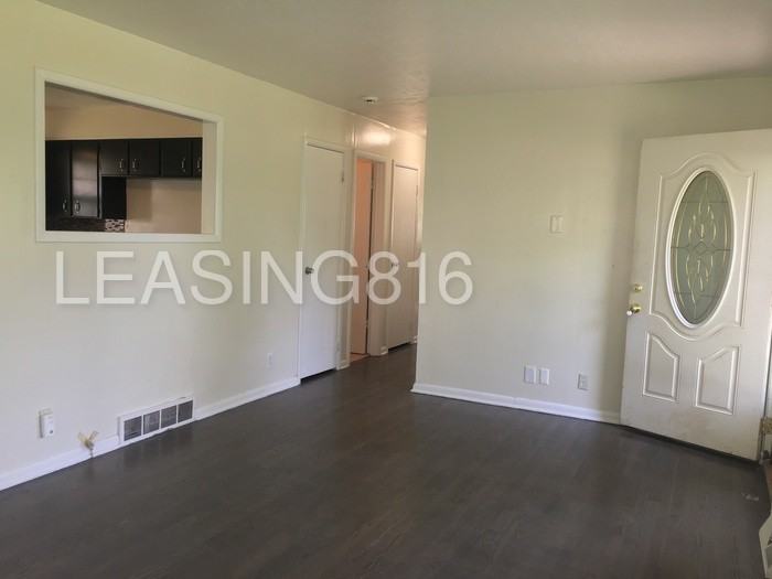 8200 E 117 St - Photo 2 of 16