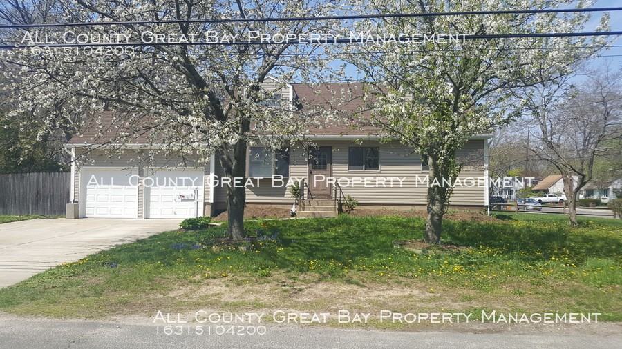 17 Runyon St - Photo 2 of 22
