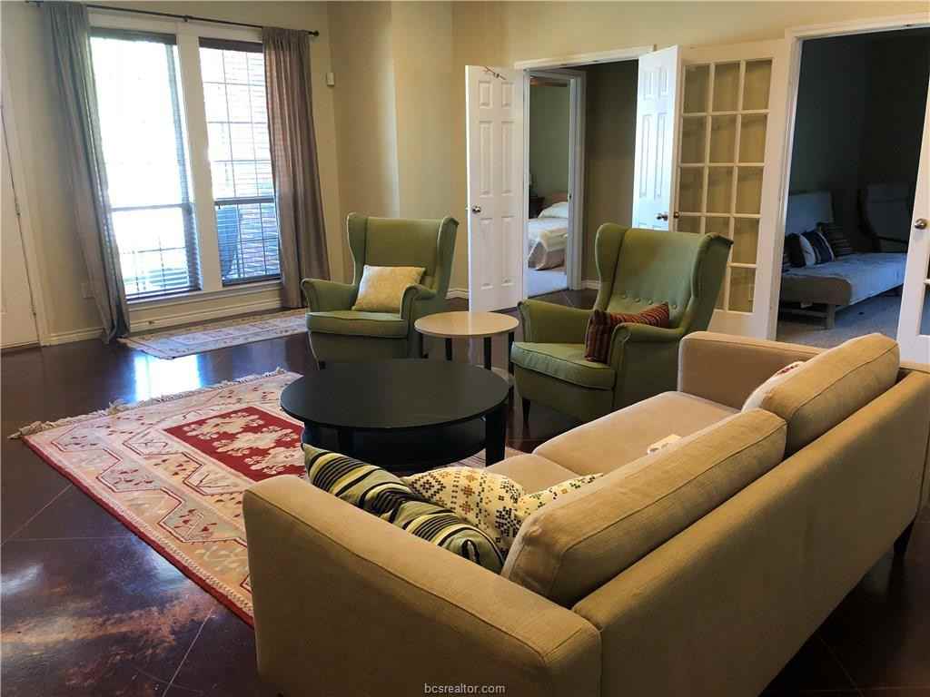 1515 Bluefield Ct - Photo 2 of 25