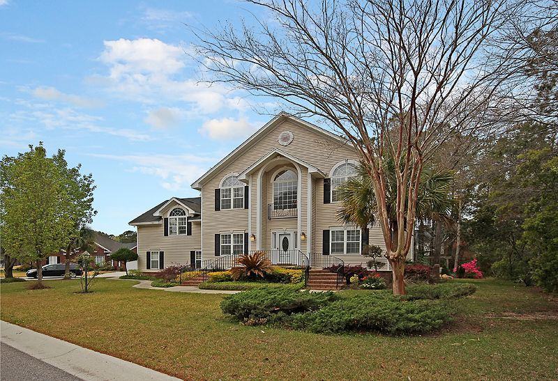 100 Sutton Ln - Photo 3 of 40