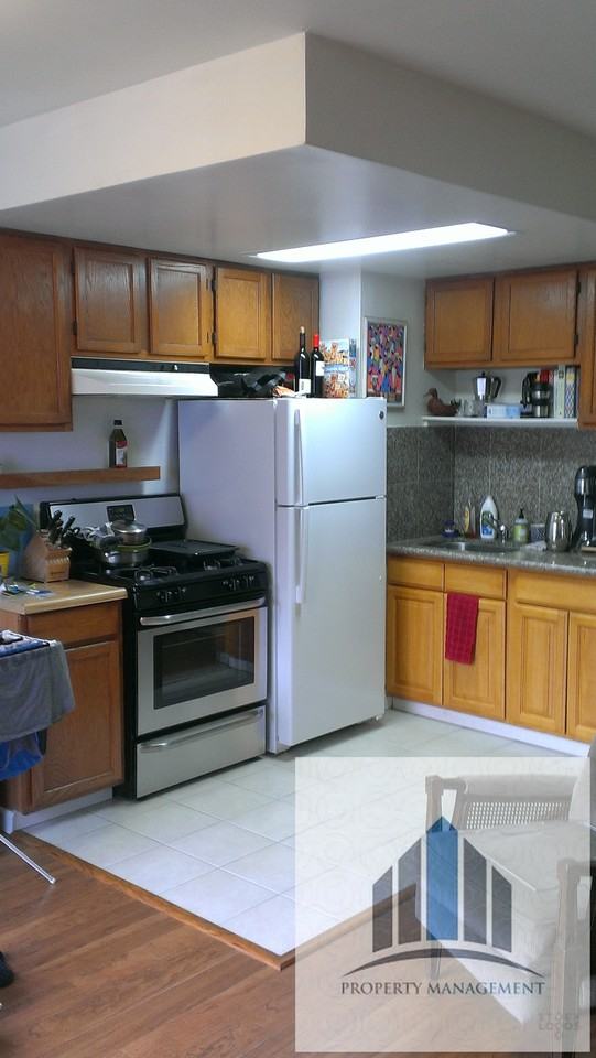 873 39th Avenue - Photo 3 of 6