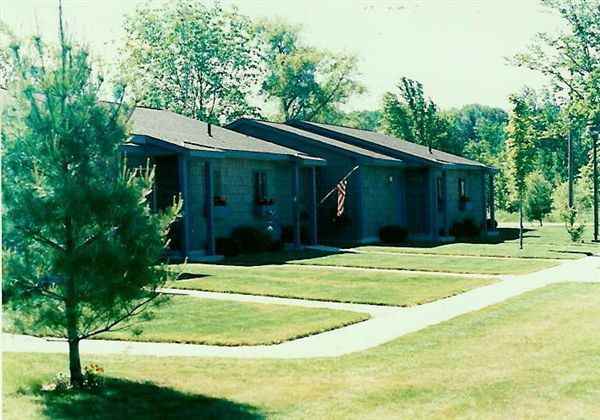 BROOKE TOWNHOMES Apartments 211 N Michigan Ave, Beulah, MI 49617 Zumper