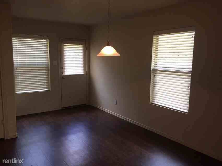 8219 Tesoro Hls - Photo 2 of 10