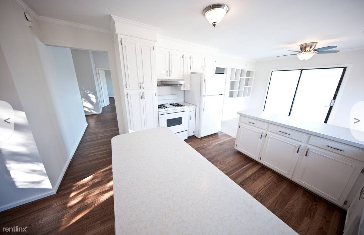 2022 Wappoo Hall Rd - Photo 2 of 15