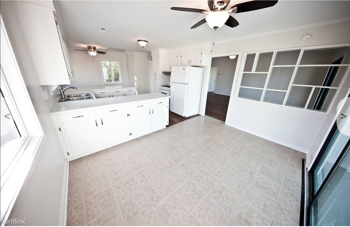 2022 Wappoo Hall Rd - Photo 3 of 15