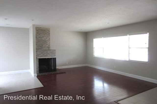 17871 Los Felice Dr - Photo 2 of 5