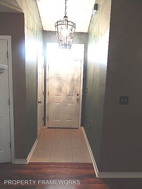 517 Tikell Dr - Photo 2 of 18