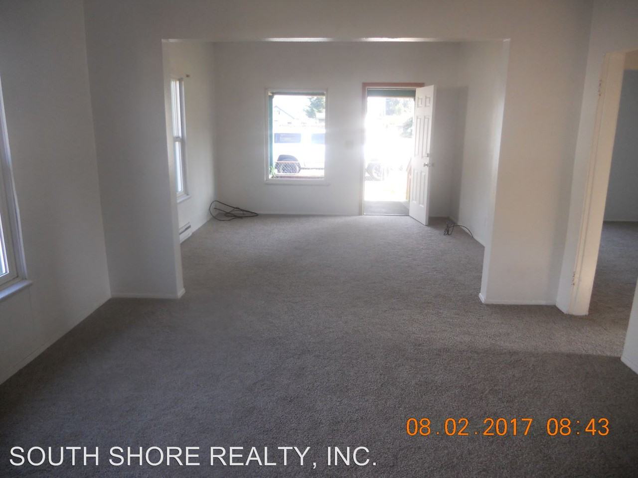 920 Smith Ave - Photo 3 of 7