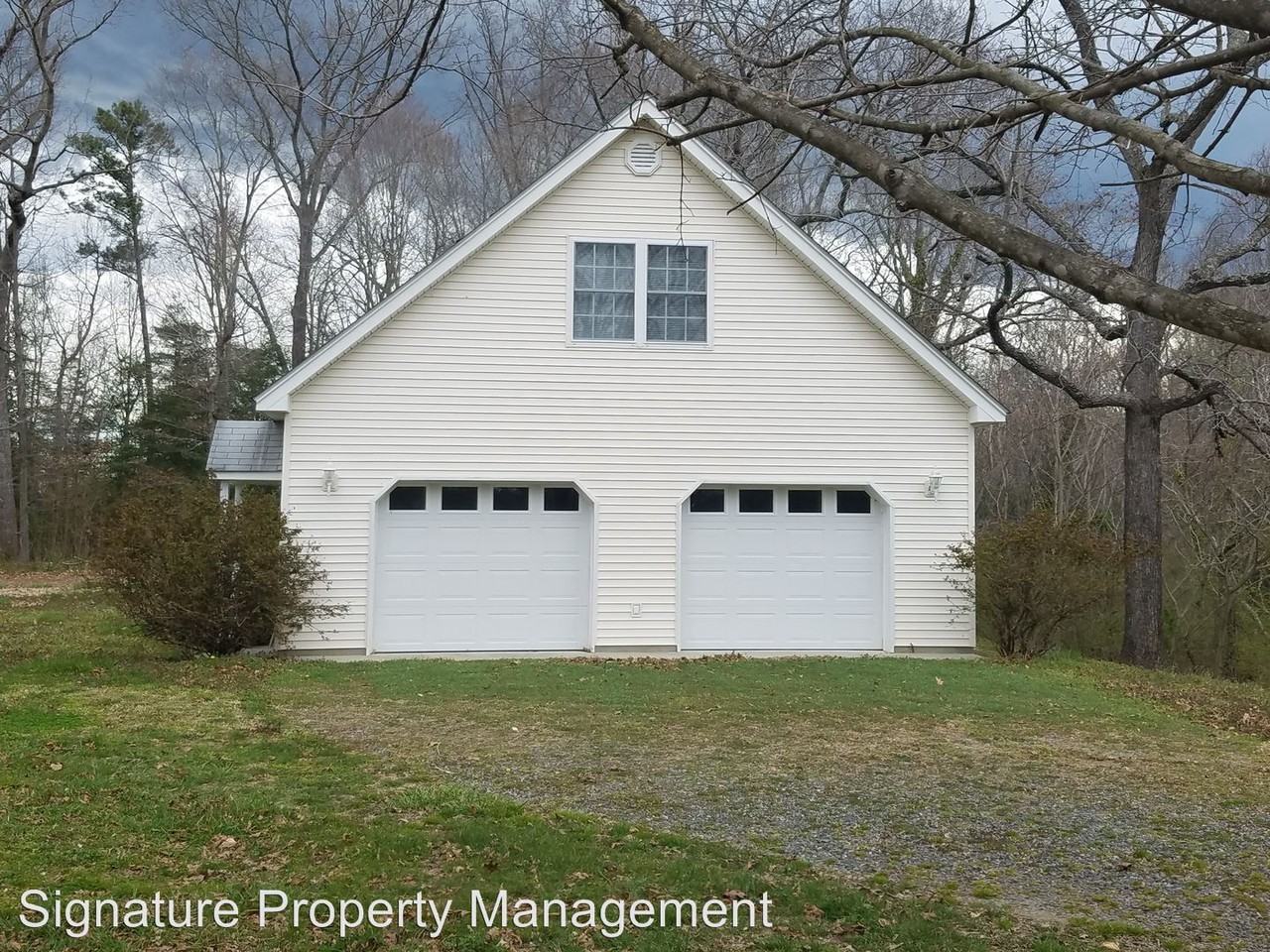 1776 Old Virginia St - Photo 2 of 8