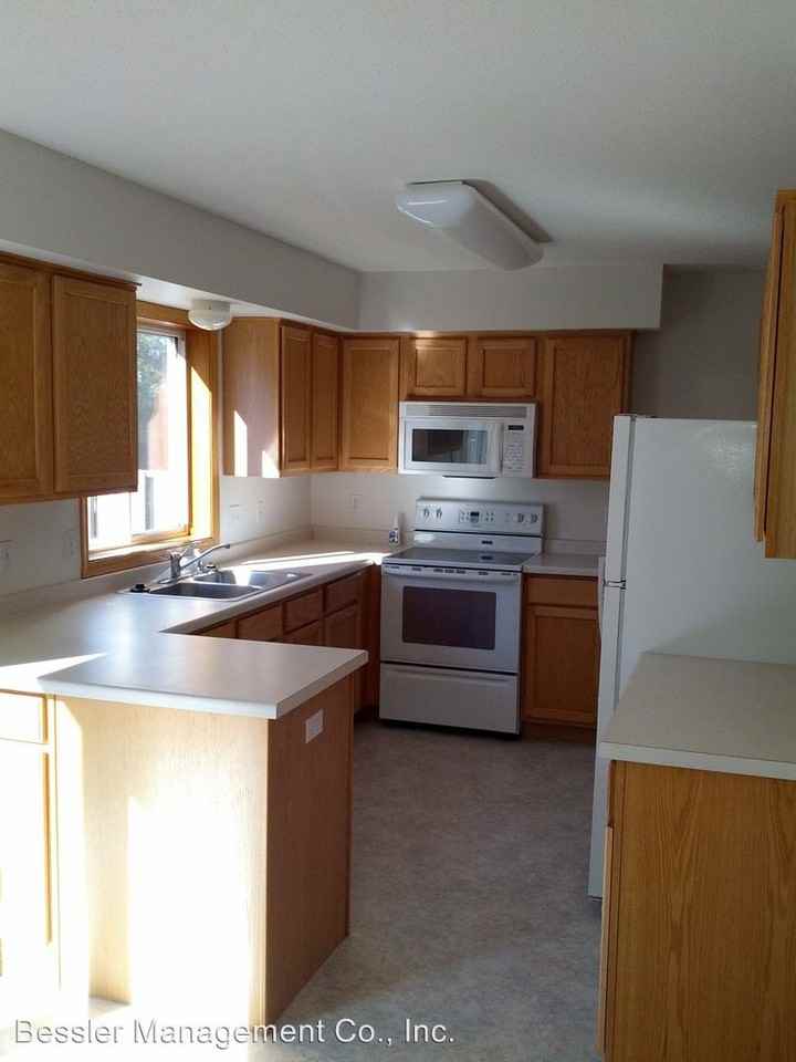 1010 2nd St NW - Photo 2 of 14