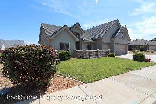 2617 S Wilson Dr - Photo 2 of 26